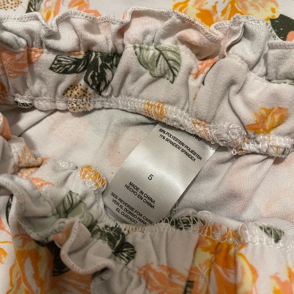 Girls Tank / Shorts set size 5 - Picture 2 of 5